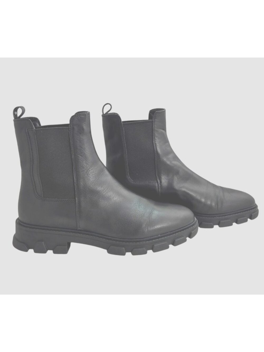 Michael Kors Black Leather Chelsea Ridley Boots 10M Rubber Lug Sole Round Toe